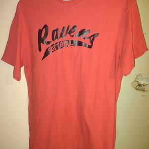 Woman's Short Sleeve Ravens Softball Red T shirt Medium